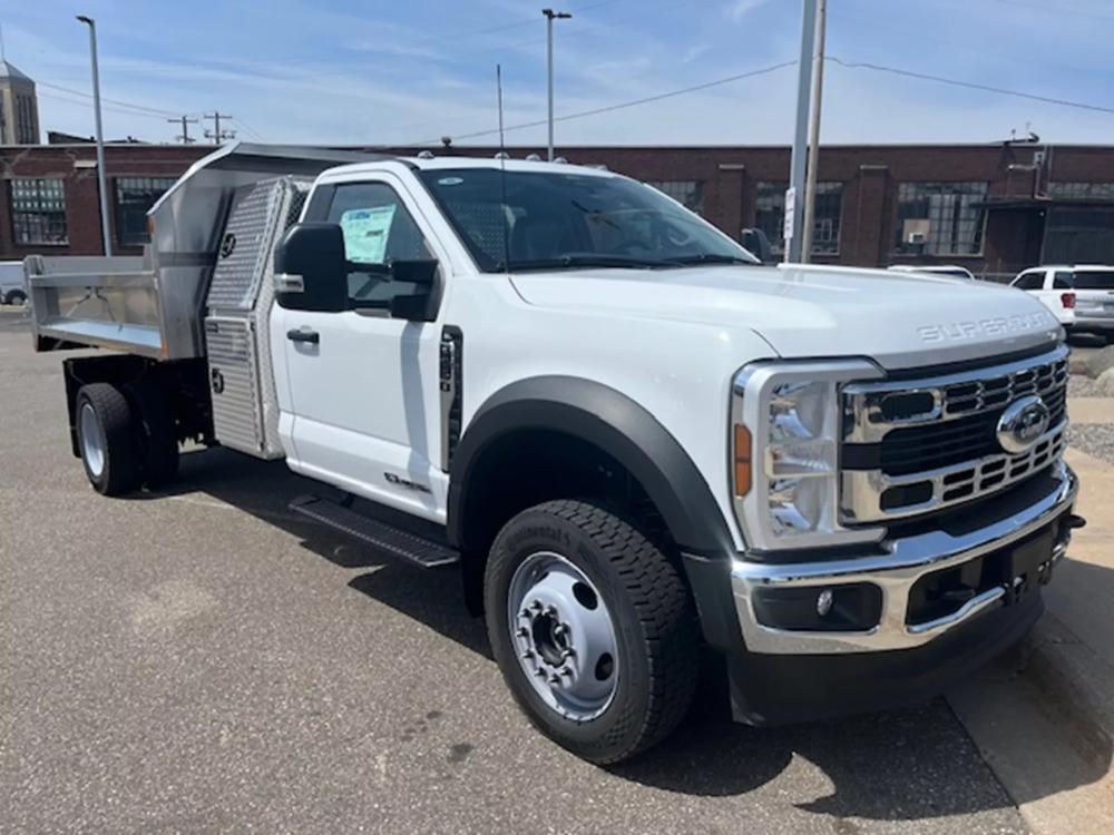 2024 Ford F-450 | Photo 7 of 7