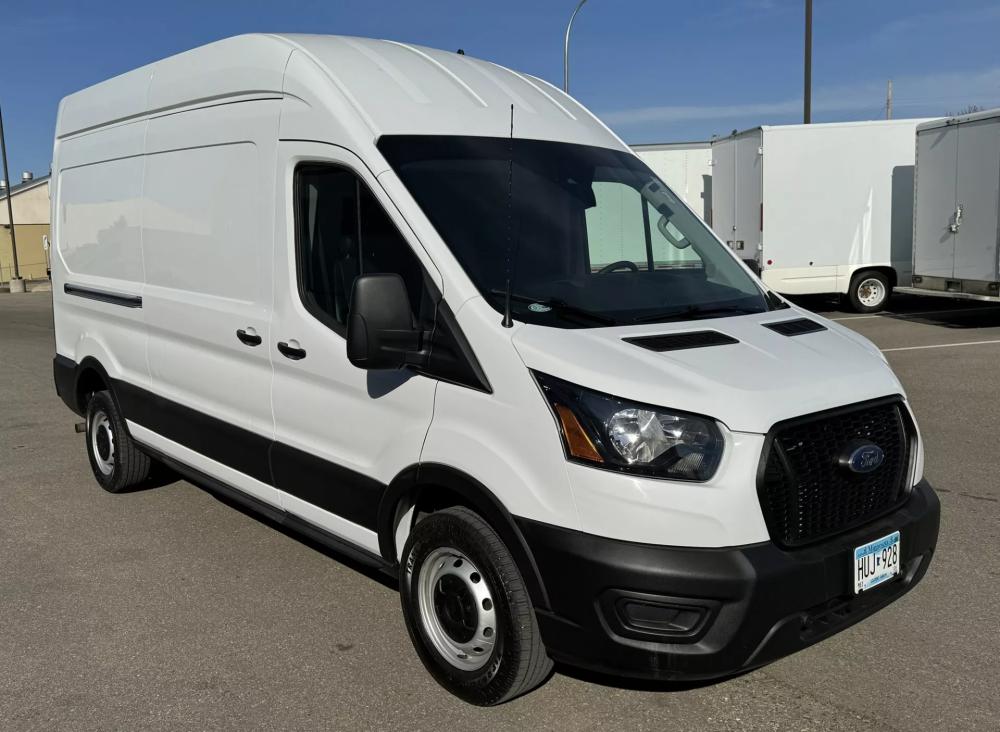 2022 Ford Transit | Photo 5 of 18