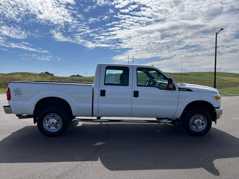 2015 Ford F350 | Image 13 of 17