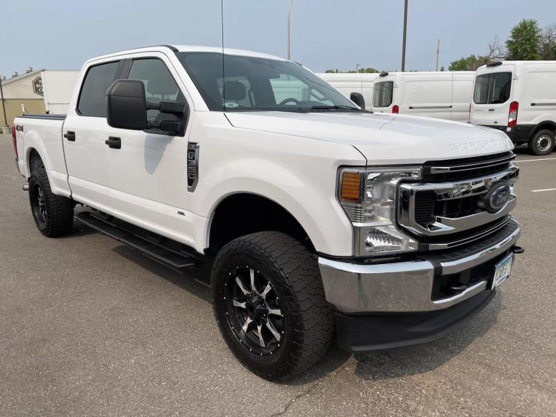 2021 Ford F350 | Image 8 of 20