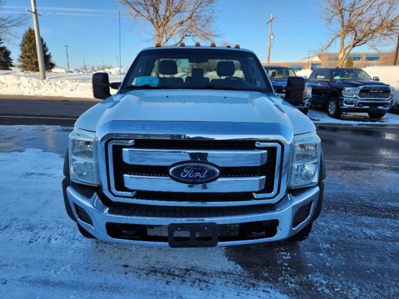 2013 Ford F550SD | Image 2 of 14