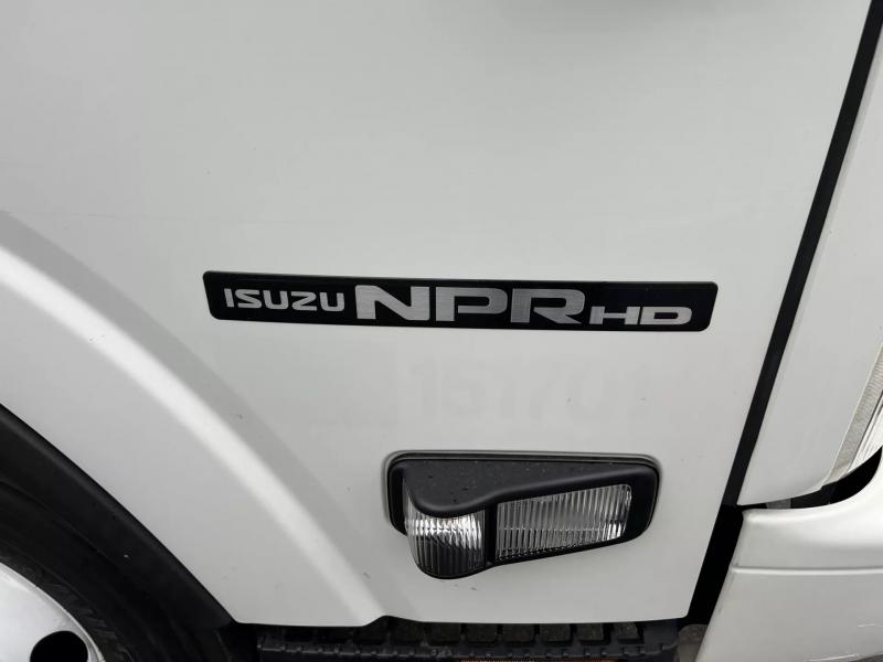 2016 Isuzu Trucks Npr | Image 16 of 16