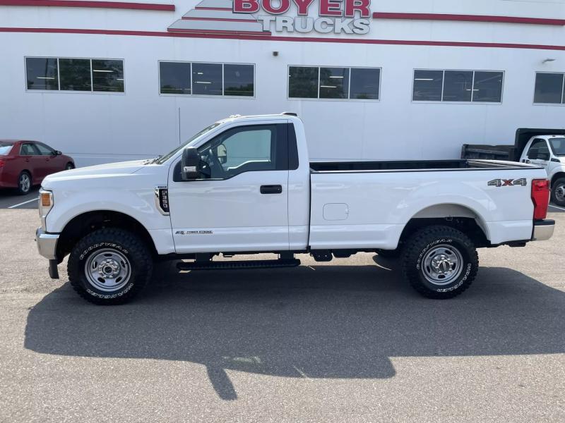 2022 Ford F350 | Image 2 of 18