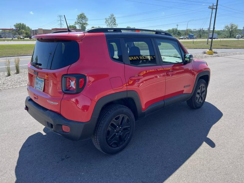 2018 Jeep Renegade | Image 16 of 20