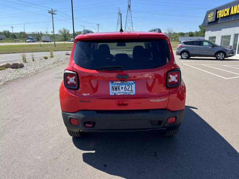 2018 Jeep Renegade | Image 14 of 20