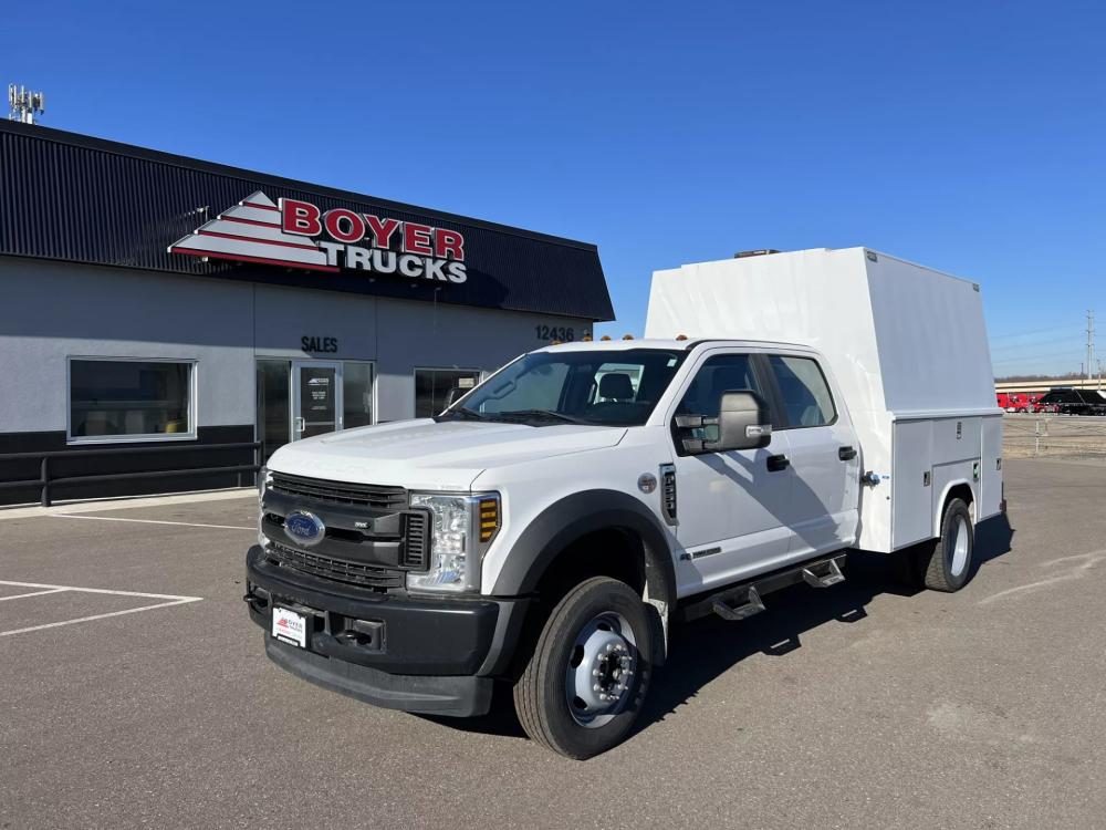 2019 Ford F-550 | Photo 1 of 20