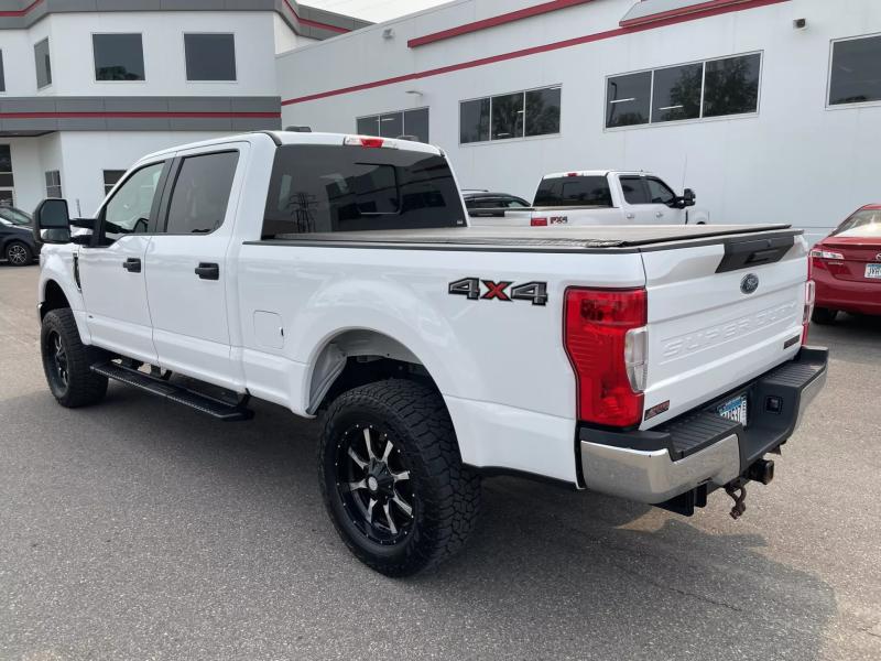 2021 Ford F350 | Image 3 of 20