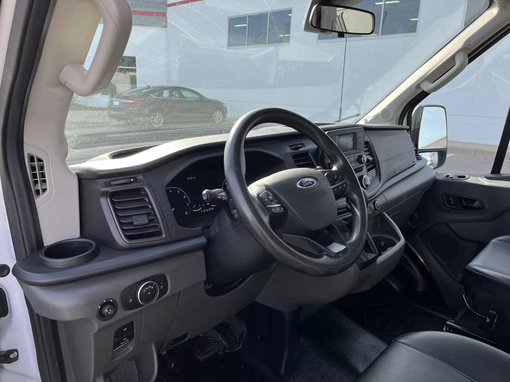 2021 Ford Transit | Photo 4 of 19