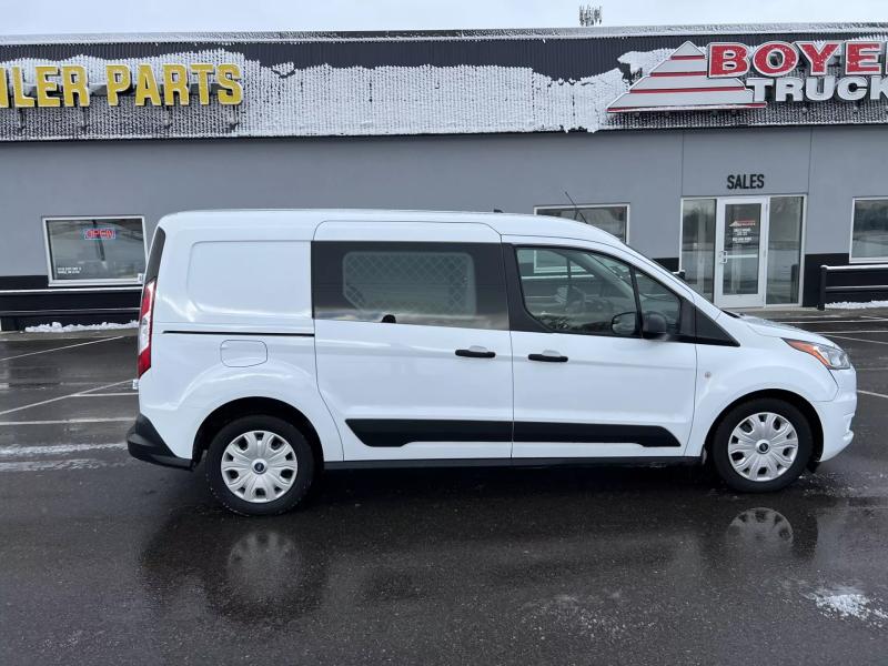 2019 Ford Transit Connect | Image 15 of 20