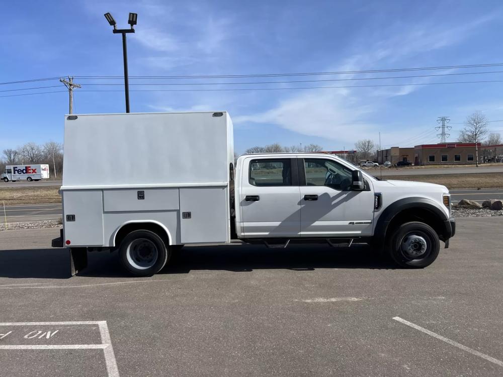 2019 Ford F-550 | Photo 11 of 21