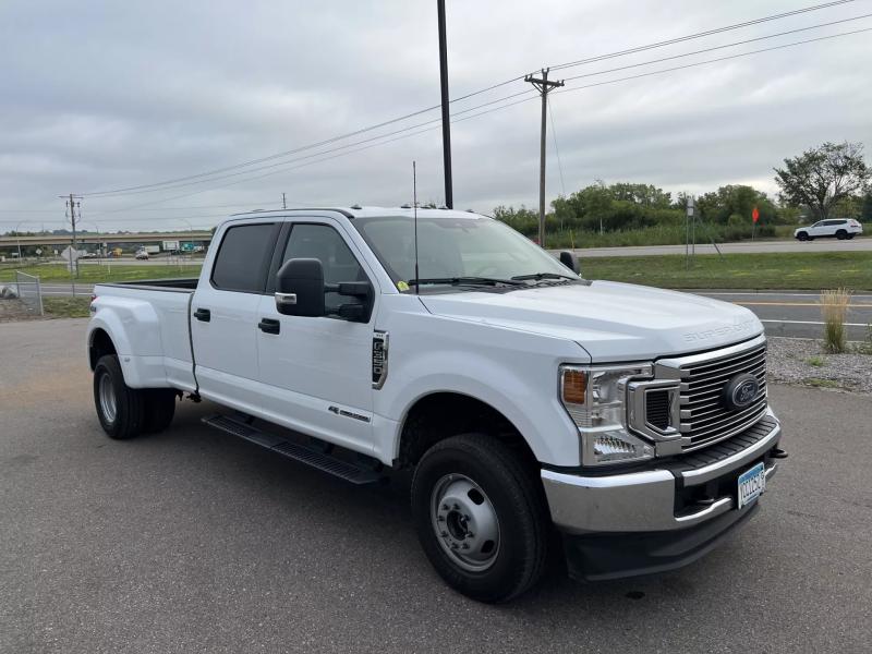 2022 Ford F350 Drw | Image 14 of 21