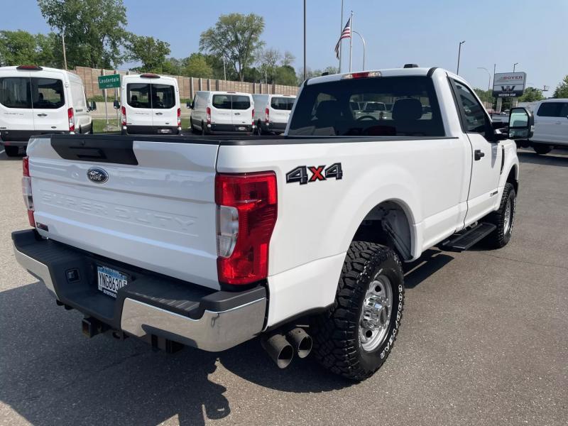 2022 Ford F350 | Image 5 of 18