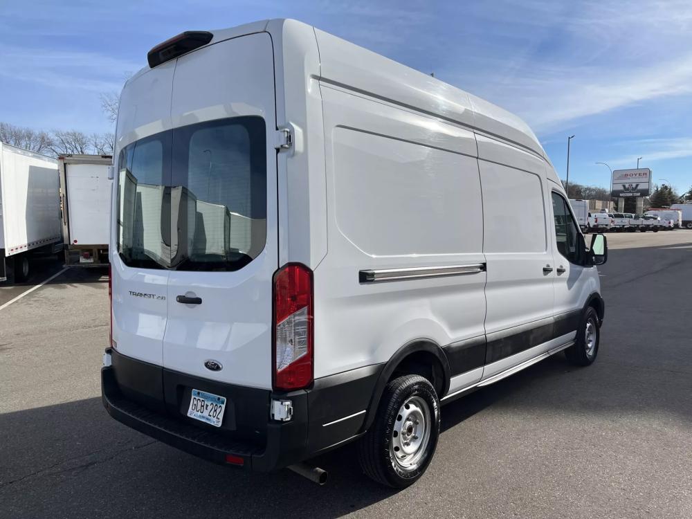 2021 Ford Transit | Photo 12 of 19