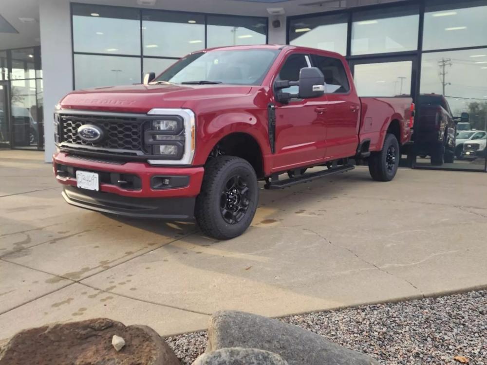 2023 Ford F-250 | Photo 1 of 11