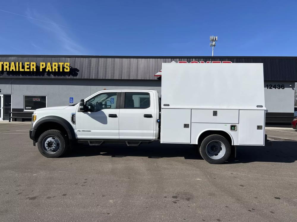 2019 Ford F-550 | Photo 2 of 21