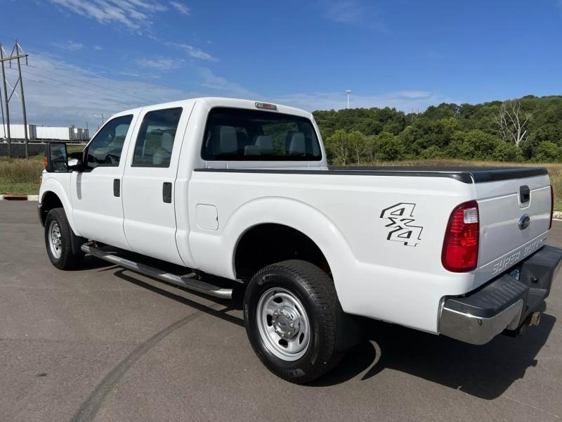 2015 Ford F350 | Image 16 of 17