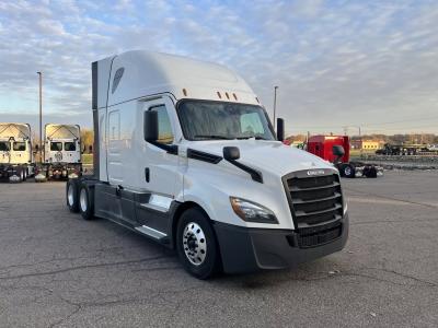 2021 Freightliner Cascadia | Thumbnail Photo 7 of 15