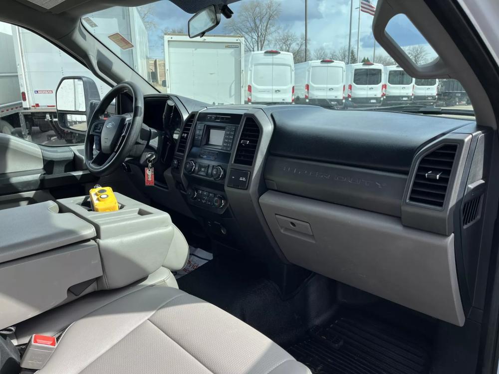 2019 Ford F-550 | Photo 6 of 18