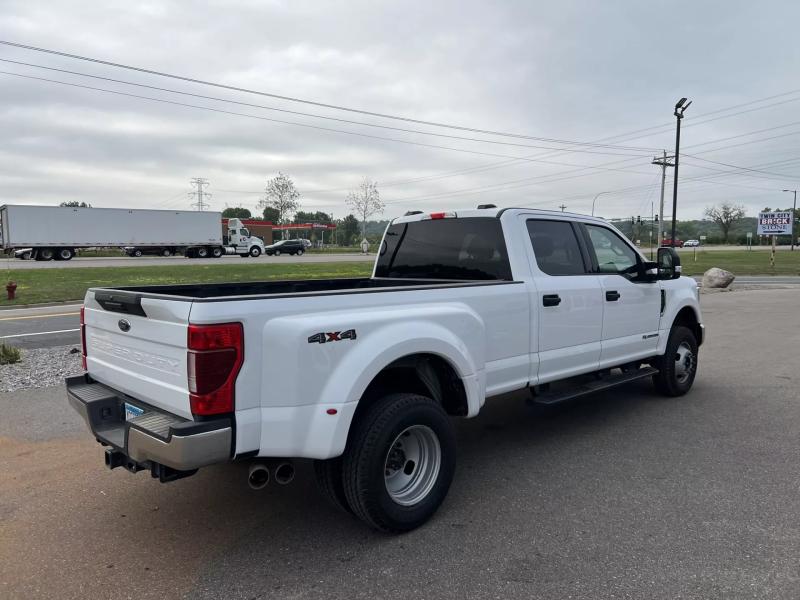 2022 Ford F350 Drw | Image 10 of 21