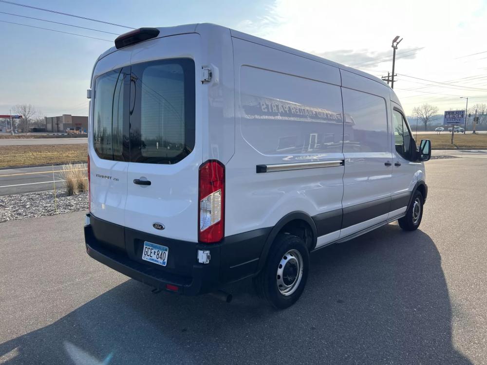 2021 Ford Transit | Photo 9 of 17