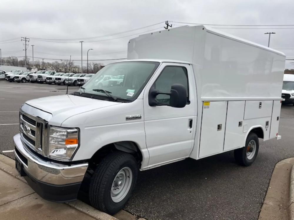 2024 Ford E350 | Photo 1 of 9