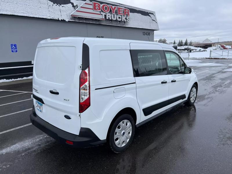 2019 Ford Transit Connect | Image 14 of 20